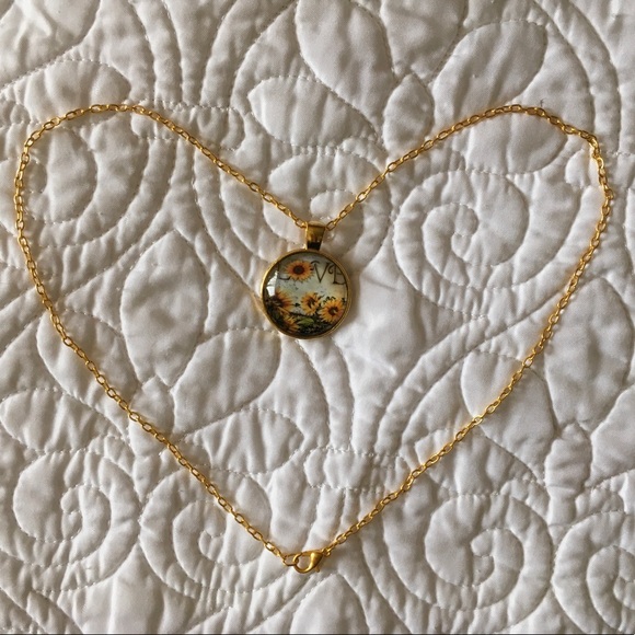 🌻 Sweet Sunflower LOVE Necklace 🌻 - Picture 7 of 7